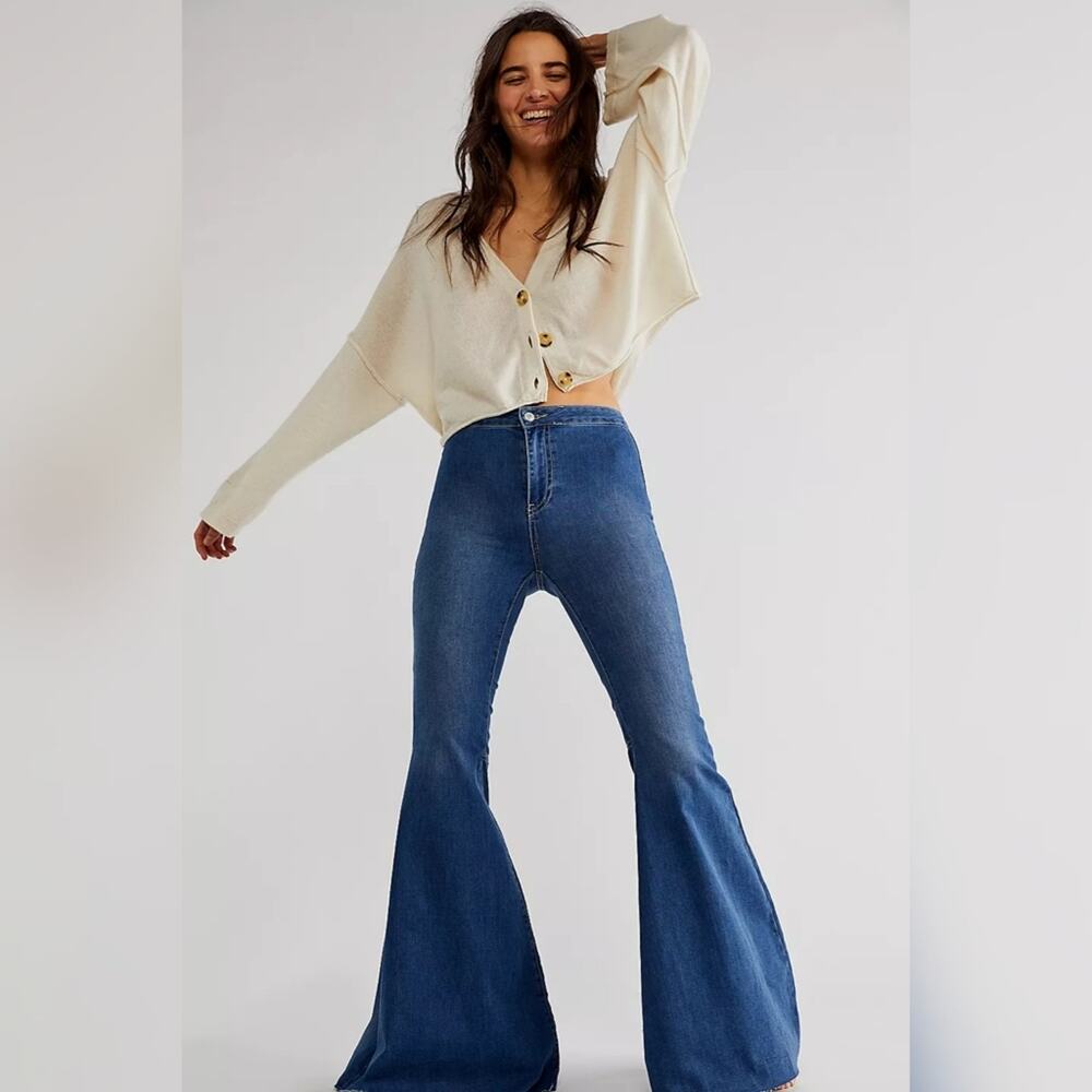 NWT Free People Just Float On Flare Jeans Size 25
